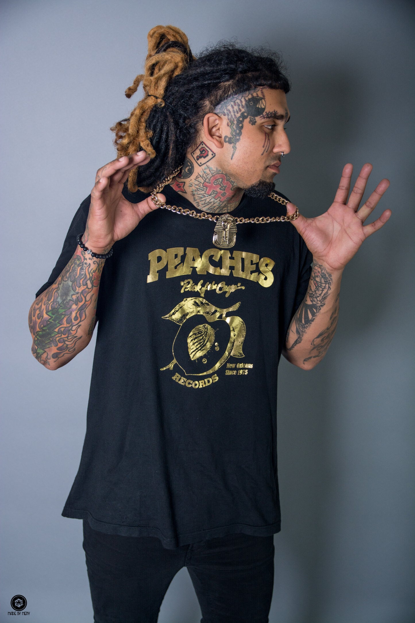 Black and Gold Peaches Tee